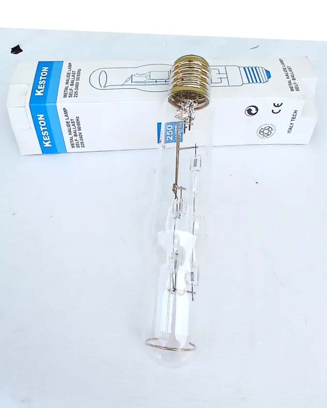 Keston Metal Halide Lamp Self-Ballast 250W Metal Direct